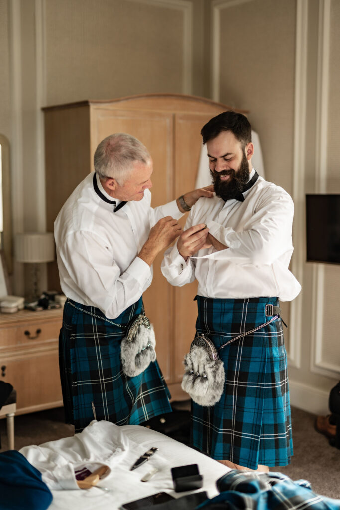 Wedding photography planning guide for engaged couples
