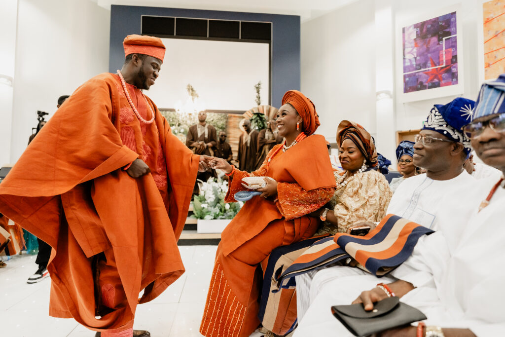 Nigerian wedding photographer capturing cultural traditions